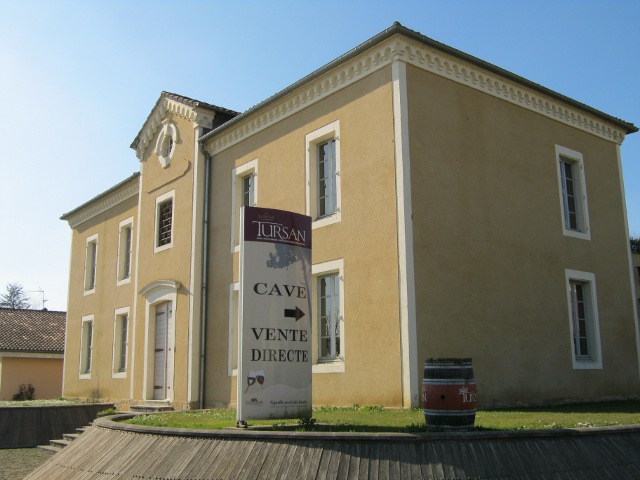 Visite de la cave des vignerons de Tursan et d ...